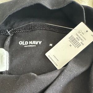 Maternity bundle- shorts and leggings M